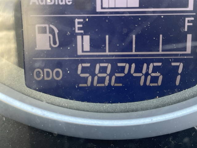 日野プロフィアトレーラーヘッド（トラクターヘッド）大型（10t）[写真39]