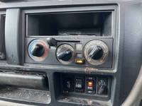 日産アトラス平ボディ小型（2t・3t）[写真25]