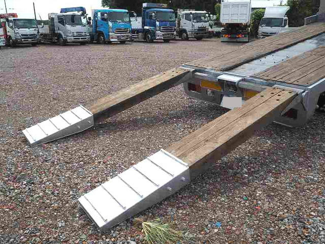 三菱ふそうファイターセルフローダー中型（4t）[写真20]