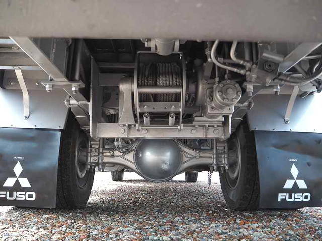三菱ふそうファイターセルフローダー中型（4t）[写真25]