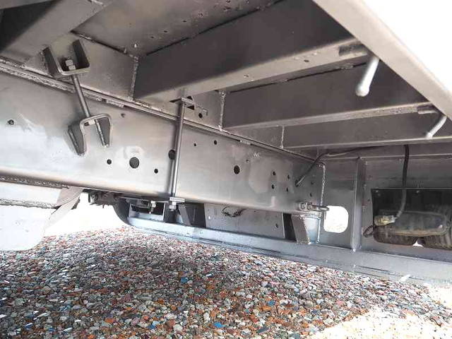 三菱ふそうファイターセルフローダー中型（4t）[写真26]