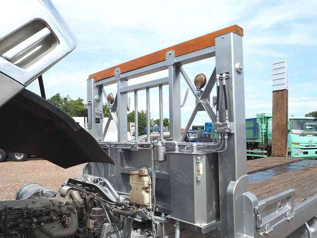 三菱ふそうファイターセルフローダー中型（4t）[写真29]