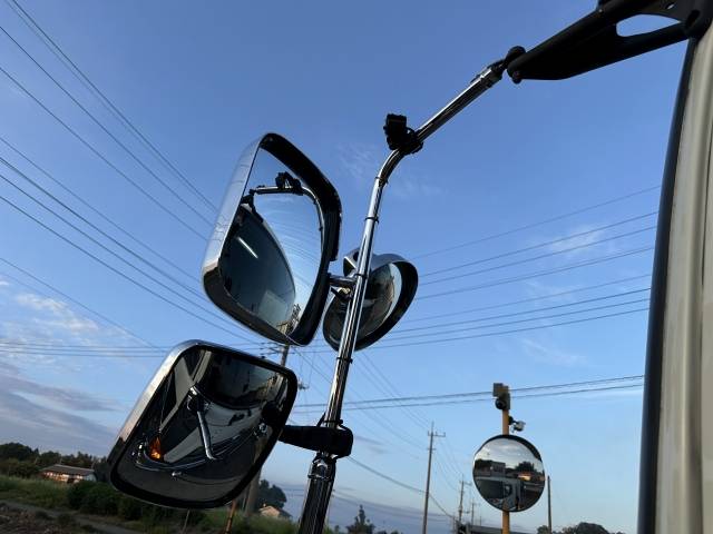 日野プロフィアヒップリフター大型（10t）[写真36]