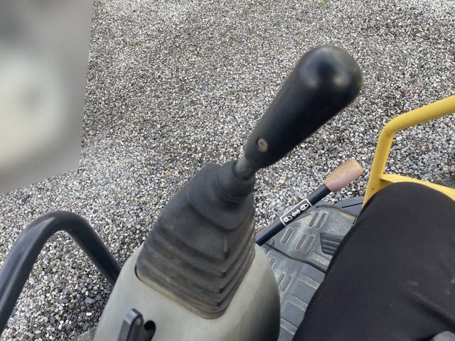 ヤンマーミニユンボ（ミニバックホー）[写真12]