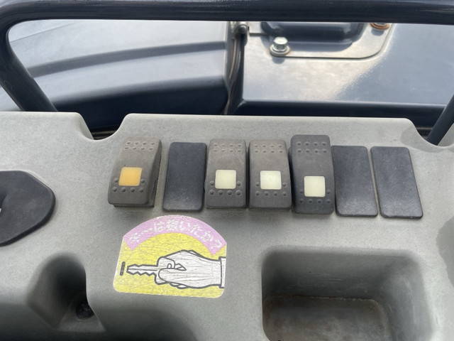 ヤンマーミニユンボ（ミニバックホー）[写真15]