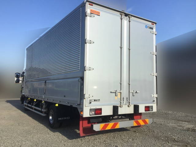 日野レンジャーアルミウイング中型（4t）[写真04]