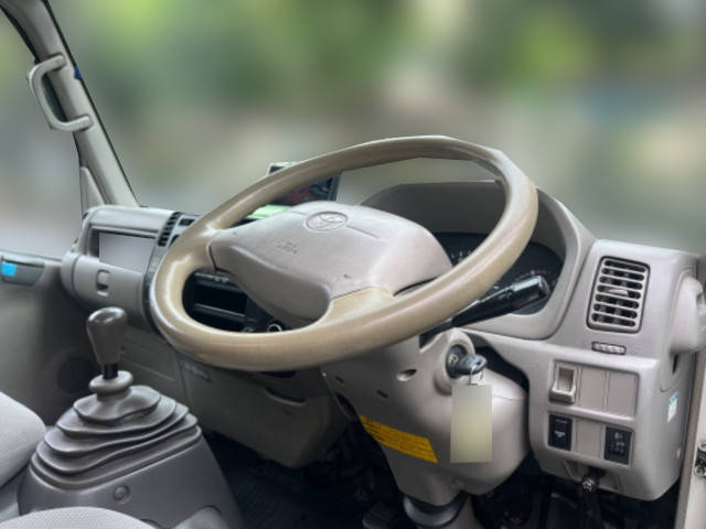 トヨタダイナアルミバン小型（2t・3t）[写真24]