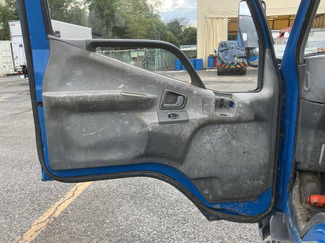 三菱キャンターダンプ小型（2t・3t）[写真24]