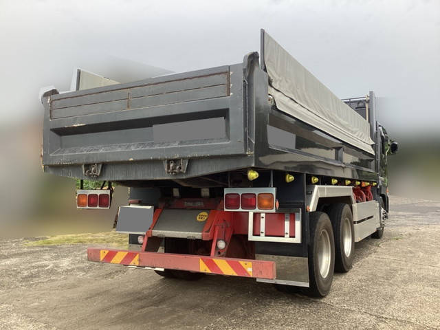 UDトラックスクオンダンプ大型（10t）[写真02]