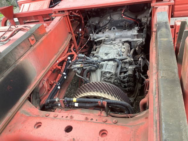 UDトラックスクオンダンプ大型（10t）[写真25]