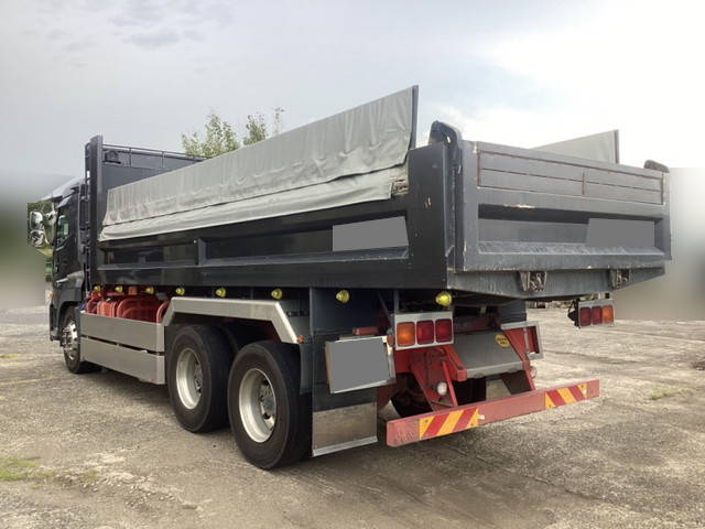 UDトラックスクオンダンプ大型（10t）[写真04]