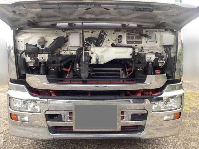 UDトラックスクオンダンプ大型（10t）[写真09]