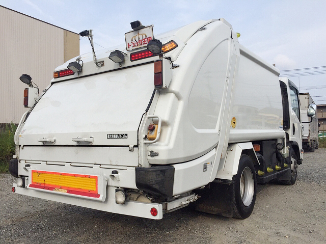 いすゞエルフパッカー車（塵芥車）小型（2t・3t）[写真02]