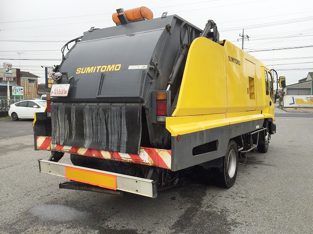 いすゞフォワード清掃車中型（4t）[写真02]