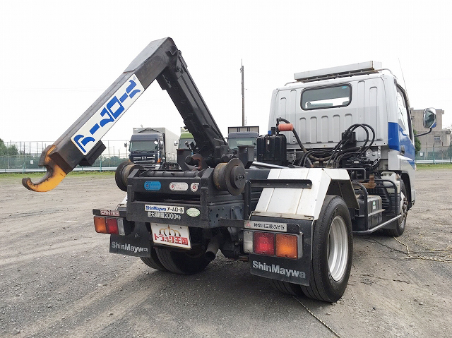 三菱ふそうキャンターアームロール小型（2t・3t）[写真02]