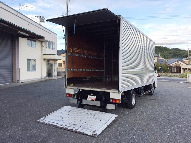 三菱ふそうキャンターアルミバン小型（2t・3t）[写真02]