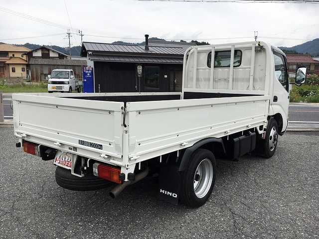 日野デュトロ平ボディ小型（2t・3t）[写真02]