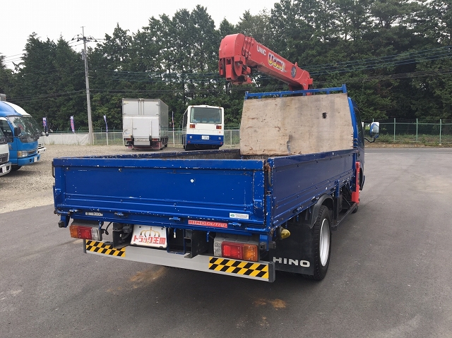 日野デュトロユニック4段小型（2t・3t）[写真02]