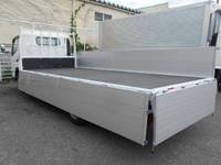 三菱ふそうキャンターアルミブロック小型（2t・3t）[写真11]