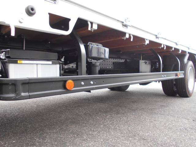 三菱ふそうキャンターアルミブロック小型（2t・3t）[写真14]