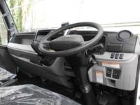 三菱ふそうキャンターアルミブロック小型（2t・3t）[写真20]