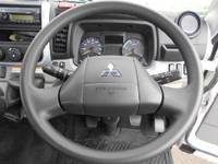 三菱ふそうキャンターアルミブロック小型（2t・3t）[写真24]