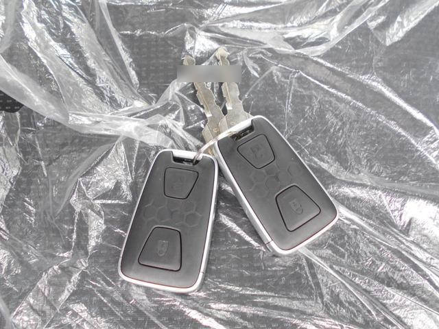 三菱ふそうキャンターアルミブロック小型（2t・3t）[写真32]