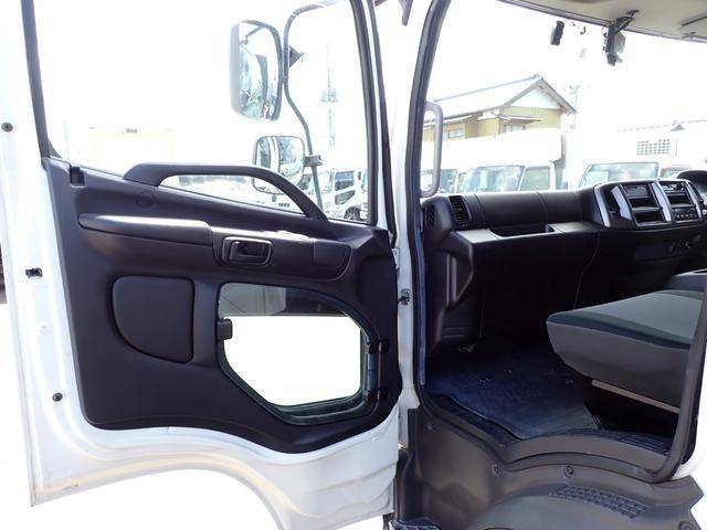 日野レンジャーアルミウイング中型（4t）[写真33]