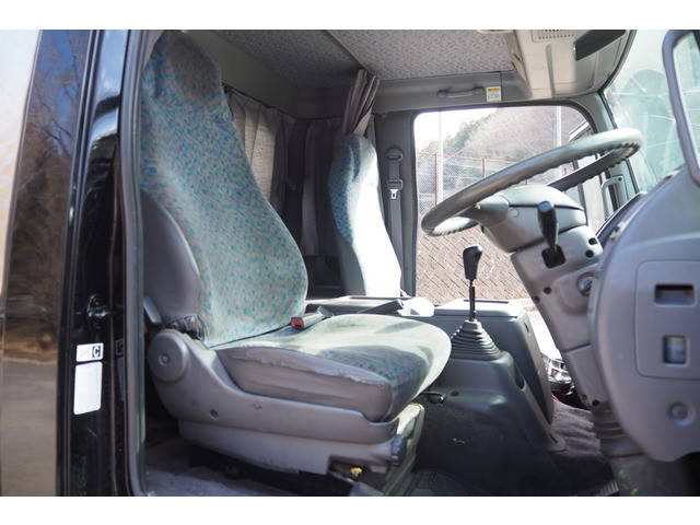 日野レンジャーアルミブロック中型（4t）[写真37]