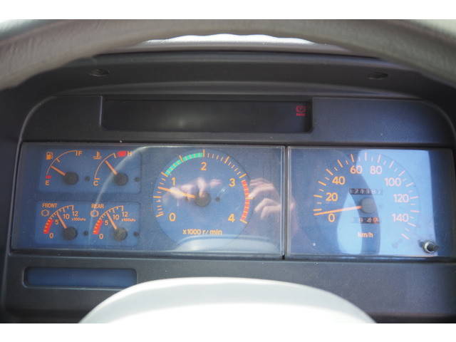 日野レンジャーアルミブロック中型（4t）[写真39]