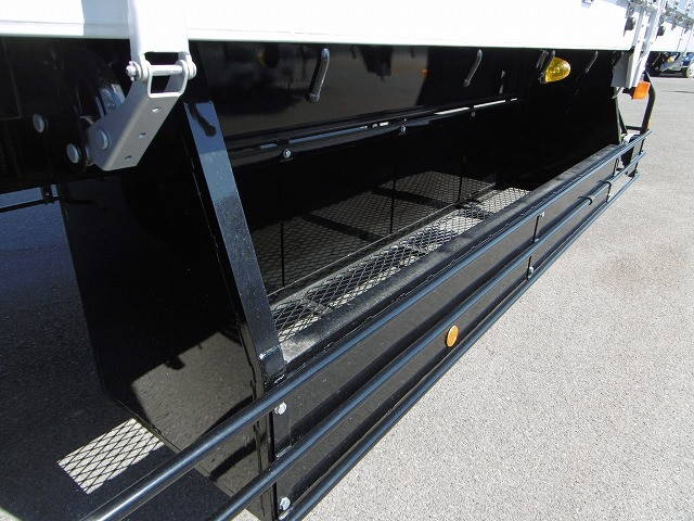 その他のメーカーその他の車種トレーラー（セミトレーラー）大型（10t）[写真17]