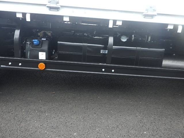 三菱ふそうキャンターアルミブロック小型（2t・3t）[写真12]