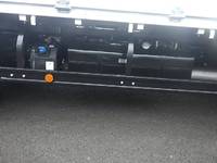 三菱ふそうキャンターアルミブロック小型（2t・3t）[写真12]