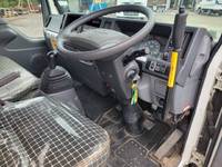 いすゞエルフ高所作業車小型（2t・3t）[写真34]