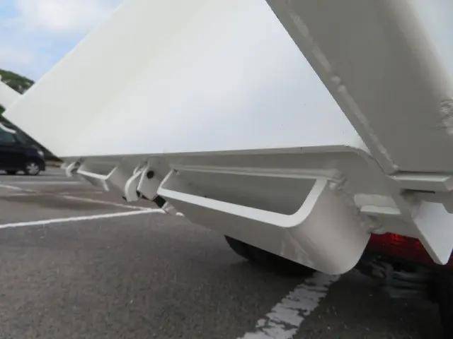 トヨタトヨエースダンプ小型（2t・3t）[写真22]