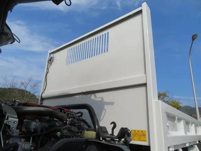 トヨタトヨエースダンプ小型（2t・3t）[写真26]