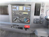 いすゞエルフ冷凍車（冷蔵車）小型（2t・3t）[写真10]