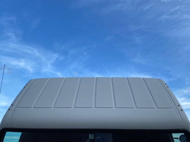 三菱ふそうキャンターアルミバン小型（2t・3t）[写真28]