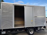 三菱ふそうキャンターアルミバン小型（2t・3t）[写真06]