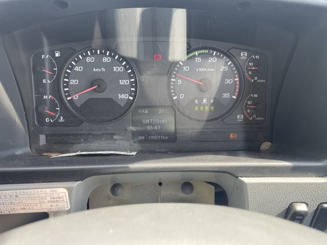 三菱ふそうファイター活魚運搬車中型（4t）[写真33]