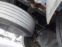 いすゞフォワードパッカー車（塵芥車）増トン（6t・8t）[写真15]