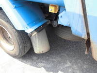 いすゞフォワードパッカー車（塵芥車）増トン（6t・8t）[写真25]