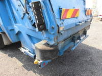 いすゞフォワードパッカー車（塵芥車）増トン（6t・8t）[写真27]