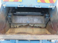 いすゞフォワードパッカー車（塵芥車）増トン（6t・8t）[写真05]