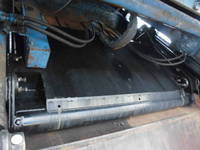 いすゞフォワードパッカー車（塵芥車）増トン（6t・8t）[写真07]