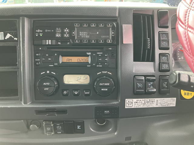 いすゞフォワードダンプ増トン（6t・8t）[写真38]