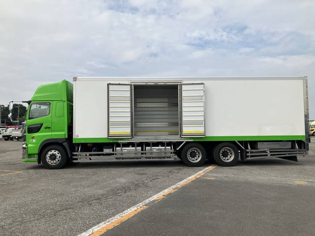 日野プロフィア冷凍車（冷蔵車）大型（10t）[写真06]