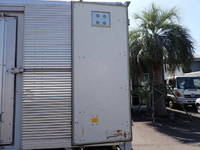 日野デュトロアルミバン小型（2t・3t）[写真12]