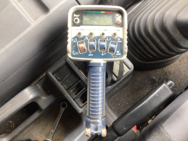 いすゞフォワードクレーン5段中型（4t）[写真05]