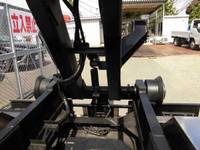 いすゞエルフコンテナ専用車小型（2t・3t）[写真17]